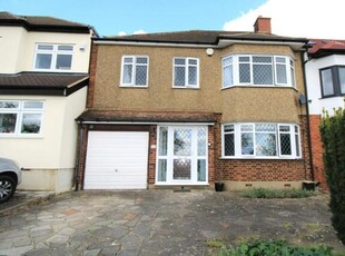 5 Bedroom Semi-detached House For Sale In Upminster
