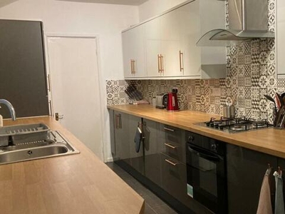 5 Bedroom Terraced House For Rent In Lincoln