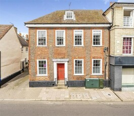 5 Bedroom Town House For Sale In Bury St Edmunds, Suffolk