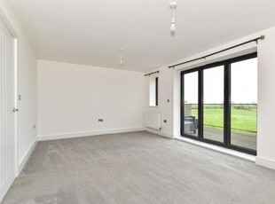 5 Bedroom Town House For Sale In Faversham