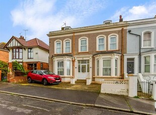 6 Bedroom End Of Terrace House For Sale In Ramsgate