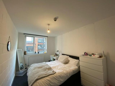 6 Bedroom House Of Multiple Occupation For Rent In Liverpool, Merseyside