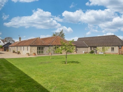 Barn conversion for sale in Low Road, Thurlton, Norwich NR14
