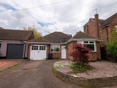 Detached bungalow for sale in Verdale Avenue, Leicester LE4