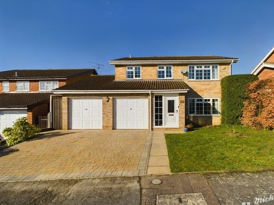 Detached house for sale in Cotefield Drive, Leighton Buzzard LU7