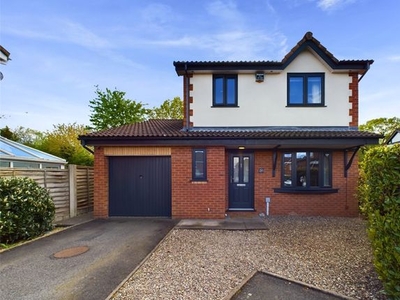 Detached house for sale in Slade Avenue, Lyppard Hanford, Worcester, Worcestershire WR4