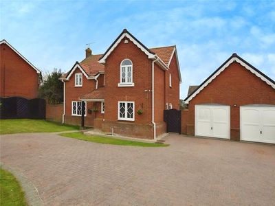 Detached house for sale in White Tree Court, South Woodham Ferrers, Chelmsford, Essex CM3