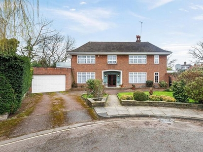 Detached house for sale in Winnington Close, Hampstead Garden Suburb N2