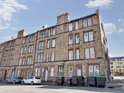 Flat for sale in 35 Logie Green Road, Canonmills EH7