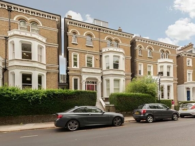 Flat for sale in Lancaster Grove, Belsize Park, London NW3