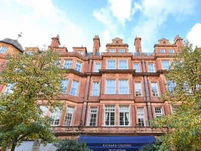 Flat for sale in North Audley Street, Mayfair, London W1K