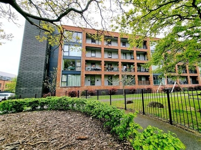 Flat for sale in Olivia Court, Ebony Crescent, Cockfosters EN4