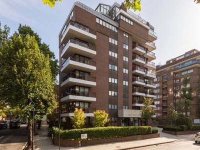 Flat for sale in Prince Regent Court, 8 Avenue Road NW8