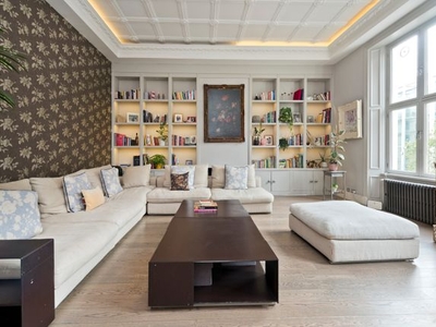 Flat for sale in Princes Gate, London SW7