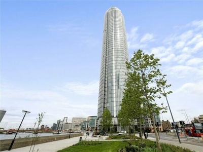 Flat for sale in St George Wharf, Vauxhall SW8