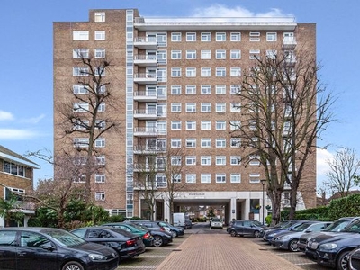 Flat for sale in Walsingham, St Johns Wood Park, London NW8