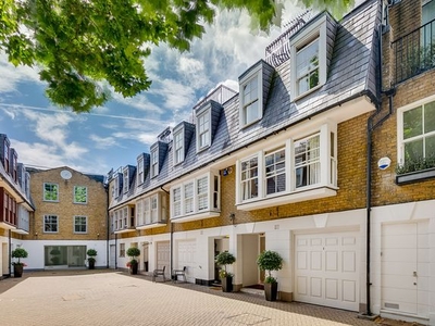 Mews house for sale in St. Catherines Mews, London SW3