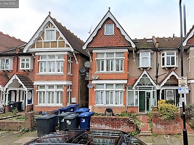 Semi-detached house for sale in Craven Avenue, London W5