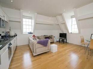 1 bedroom apartment for rent in Clapham Common South Side, London, SW4