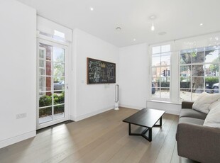 1 bedroom flat for rent in Heath Drive, Hampstead, NW3