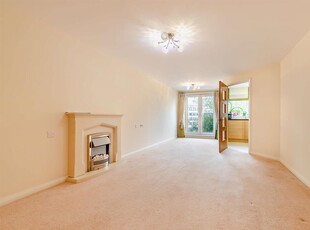 1 Bedroom Retirement Apartment For Sale in Cheadle, Cheshire