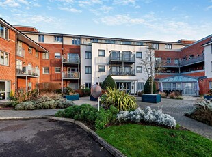 1 Bedroom Retirement Apartment – Purpose Built For Sale in Eastleigh, Hampshire