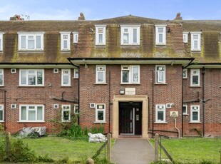 2 Bed Flat/Apartment For Sale in Kingston upon Thames, London, KT1 - 5009159