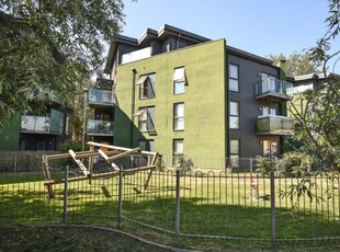 2 Bed Flat/Apartment For Sale in Stanmore, Middlesex, HA7 - 4912968