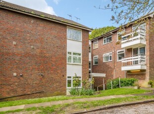 2 Bed Flat/Apartment For Sale in Stanmore, Middlesex, HA7 - 4990791