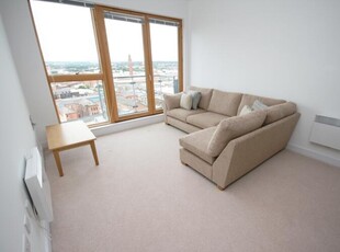 2 bedroom apartment for rent in Cypress Place Green Quarter Manchester M4