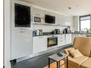 2 bedroom apartment for rent in Streatham Place, London, SW2