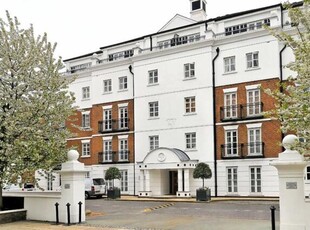 2 Bedroom Apartment For Sale In St. Marys Place, London