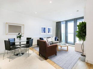 2 bedroom flat for rent in 2 bedroom property in London, E15