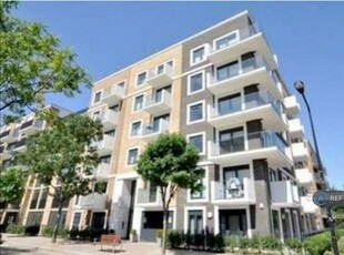 2 bedroom flat for rent in Albatross Way, London, SE16