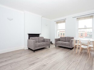 2 bedroom flat for rent in Hampstead Road, London, NW1