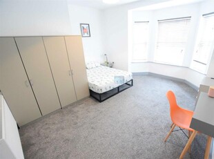 2 bedroom flat for rent in Monks Road - Flat 1 - Student Apartment - 24/25, LN2