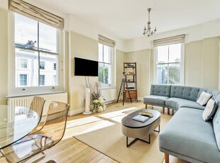 2 bedroom Flat for sale in Ladbroke Grove, Notting Hill W11