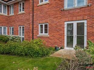 2 Bedroom Retirement Apartment – Purpose Built For Sale in North Walsham, Norfolk