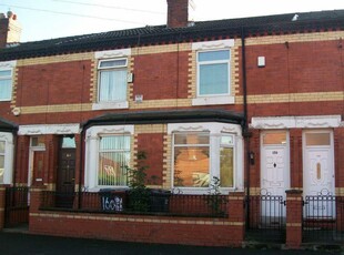 2 bedroom terraced house for rent in Buckley Road, Gorton, M18