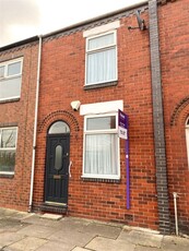 2 bedroom terraced house for rent in Garden Street, Eccles, Manchester, M30