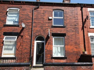 2 bedroom terraced house for rent in Robert Street, Failsworth, M35