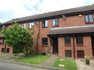 2 bedroom terraced house for rent in Wellington Place, Brentwood, Essex, CM14