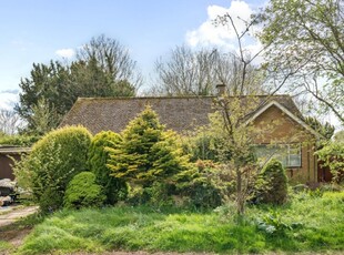 3 Bed Bungalow For Sale in Bodicote, Oxfordshire, OX15 - 5392789