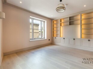 3 bedroom apartment for rent in Willow Road, Hampstead, NW3