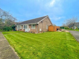 3 Bedroom Bungalow For Sale In Lymington, Hampshire