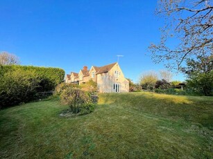 3 Bedroom Cottage For Sale In Rudgeway, South Gloucestershire