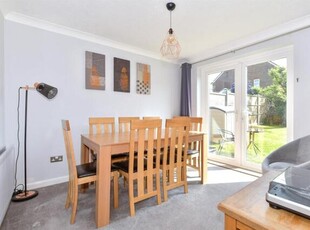 3 Bedroom Detached House For Sale In Maidstone