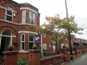3 bedroom end of terrace house for rent in Culcheth Lane, Newton Heath - EPC - E, Manchester, M40