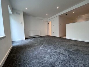 3 bedroom flat for rent in Lewes Road, Brighton, East Sussex, BN2