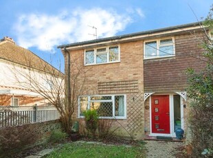 3 Bedroom Semi-detached House For Sale In Haslemere